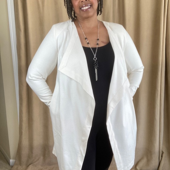 NWT Lane Bryant Long Blazer, Draped Lapels, white, size 10/12 - Picture 5 of 16
